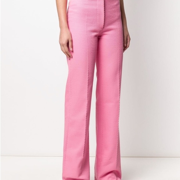 Victoria Beckham - Picture 3 of 8